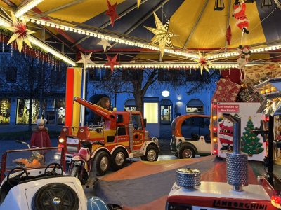 Weihnachtsmarkt Steiermark Fürstenfeld 2022_ Ringelspiel